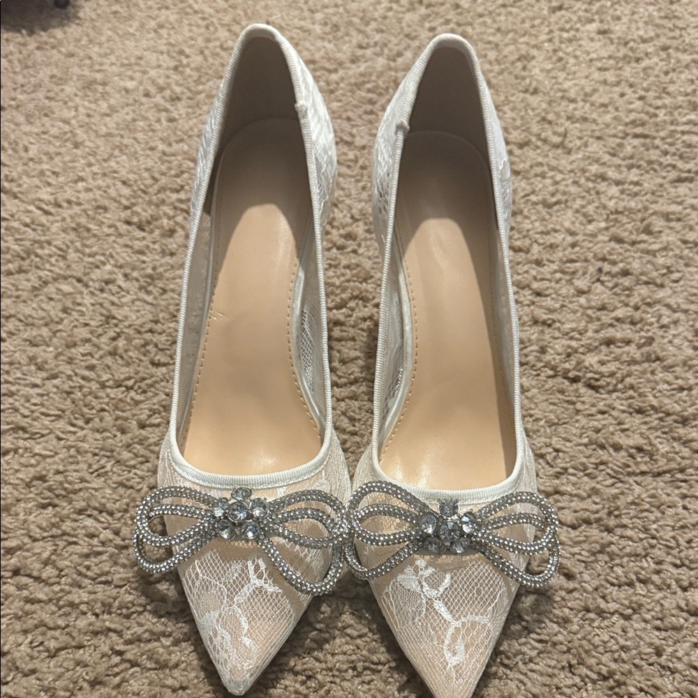 Elegant Cream Lace Heels with Silver Bow
